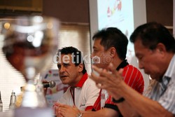 Proses seleksi akan diadakan di Jakarta, Malang, Palembang, Balikapapan, dan Makassar dengan target sebanyak 700 peserta per kota untuk mencari 10 pemenang di setiap kota, yang akan memperoleh beasiswa penuh AC Milan Junior Camp 2102.