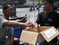 Warga Yogya Kumpulkan Koin untuk Gedung Baru KPK