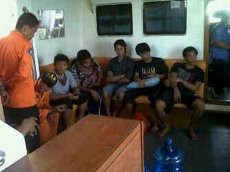 7 ABK Korban Kapal Kargo Tabrakan di Tikep Sultra Dievakuasi, 6 Dicari