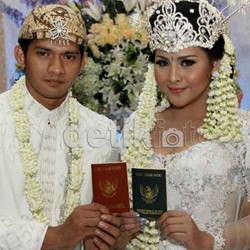 Sah! Iko Uwais & Audy Akhirnya Resmi Menikah