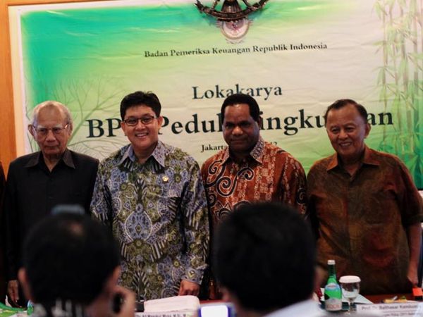 Mantan Menteri LH Reuni