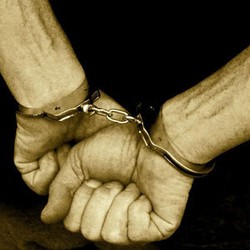 Wah! Seorang Sopir Truk Bobol Jaringan Komputer