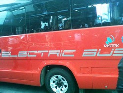 RI Kini Punya Minibus Listrik Berkapasitas 15 Orang