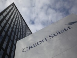 Credit Suisse PHK Bankir-bankir Senior di Eropa