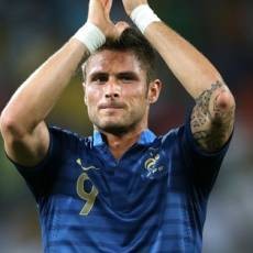 Giroud Resmi ke Arsenal