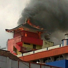 Kebakaran di Sukabumi Hanguskan Vihara dan Lapangan Futsal
