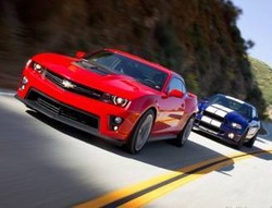 Mustang Vs Camaro, Siapa Menang?