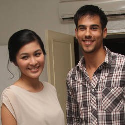 Ini Dia Pacar Baru Sandra Dewi