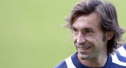 Dijagokan Meraih Ballon dOr, Pirlo Merendah