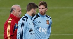 Pique Bantah Tak Saling Sapa dengan Ramos
