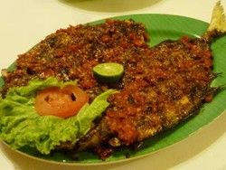 Pedas Menggigit si Kuwe Bakar Balado