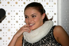 5 Politikus Perempuan Muda & Seksi di Dunia