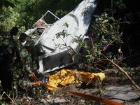Minibus Masuk Jurang, 8 Orang Tewas