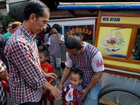 Jokowi Sapa Warga Kramatjati