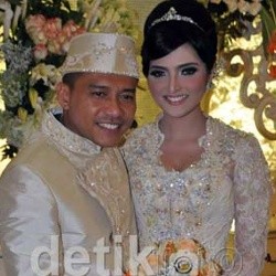 Aku Memilihmu Jadi Duet Terakhir Anang & Ashanty