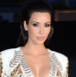  Kim Kardashian Benci Bentuk Pahanya