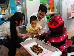 Wah, Para Robot Sudah Menggantikan Pelayan Restoran!