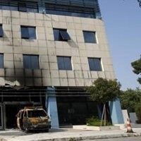 Kantor Microsoft Dibakar Kelompok Bersenjata