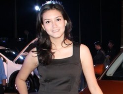 Syella Ketagihan Naik Moge