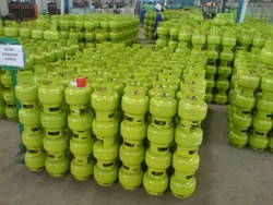 Amankan Puasa, Pertamina Timbun Elpiji 3 Kg di Kalimantan