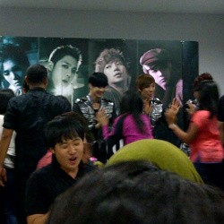 MBLAQ Sukses Tos dengan 500 Fans