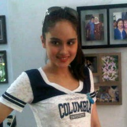 Cinta Laura: Kurikulum Pendidikan Indonesia Sangat Menyedihkan