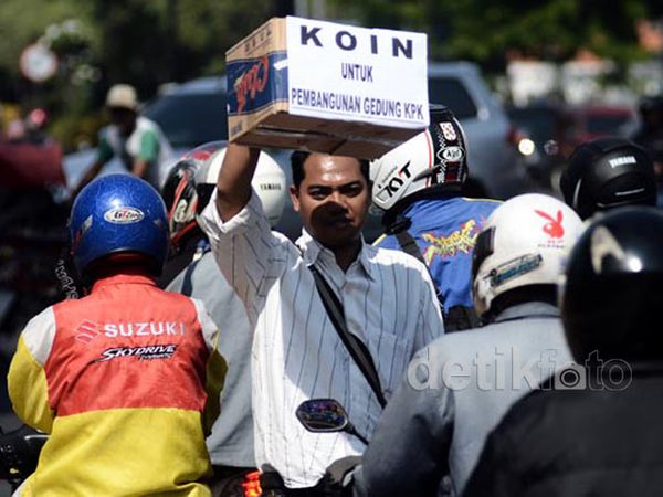 Pengacara Galang Koin untuk Gedung KPK