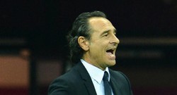 Angkat Topi untuk Sukses Italia