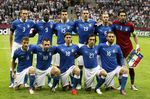 Balotelli Antar Italia ke Final EURO 2012
