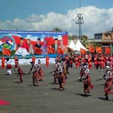 Usai Mentas di Depan Wapres, Sejumlah Penari Pingsan Akibat Kelelahan