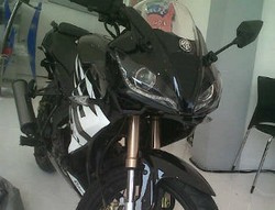 Mesin dan Tampang Anyar, Minerva Yakin R150VX Laris