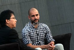 Guardiola hadir di Studio RCTI dalam sportacular edisi special yang dipandu oleh Isyana Bagoes Oka dan Tommy Welly, Sabtu (30/6/2012). Gusmun/detikcom.