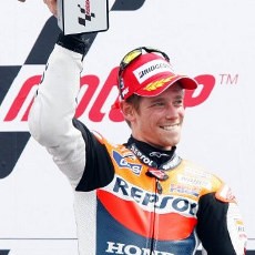 Menang, Stoner Berterimakasih pada Timnya