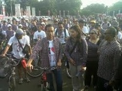 Kampanye di Senayan, Jokowi Beli Tempe Goreng Rp 50 Ribu