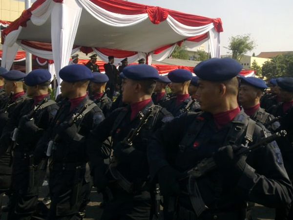 Peringati Hari Bhayangkara di Mapolda Jatim