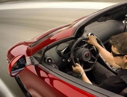 McLaren MP4-12C Tampil Topless