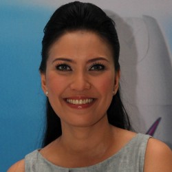 Becky Tumewu Selalu Pilih Waktu yang Tepat untuk Bercinta dengan Suami