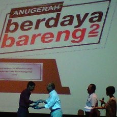 Faisal-Biem Anugerahi 5 Warga karena Berkontribusi Membangun Jakarta