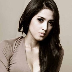 Sabrina Piscalia Kembali ke Dunia Hiburan Setelah Cerai