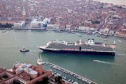 Kapal Pesiar Khusus Gay Ditolak Masuk Maroko