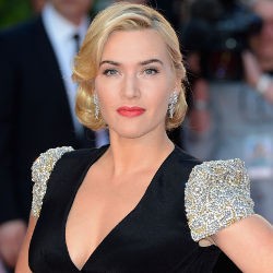 Kate Winslet Merasa Dadanya Tak Seksi