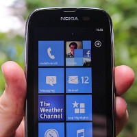 5 Skenario Penyelamatan Nokia