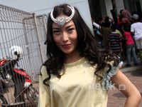 Ayu Dewi Makin Ceria Usai Menikah