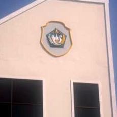 Lambang Kabupaten Lamongan di Gedung Baru DPRD Terbalik