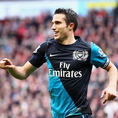 Arsenal Tak Tertarik Jual Van Persie