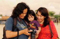 Foto Jalan-jalan Keluarga yang Seru, Ini Tipsnya