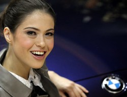 Semester Pertama Penjualan Mobil BMW Naik 48%