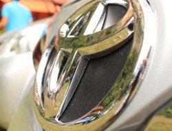 Toyota Cetak Rekor Penjualan 