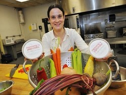 Wanita Ini Sukses Berbisnis Menu Untuk Bayi Secara Online!