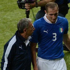 Chiellini Mungkin Absen 5-7 Pekan